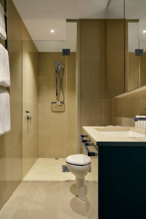 The Kinson — bathroom