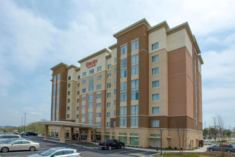 Drury Inn & Suites Pittsburgh Airport Settlers Ridge — building