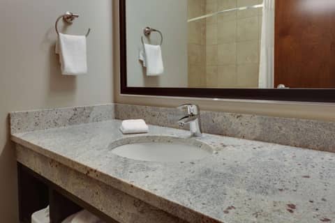 Drury Inn & Suites Pittsburgh Airport Settlers Ridge — photo 2