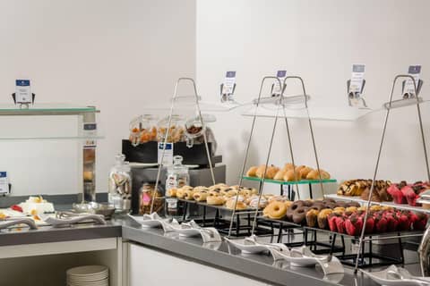 Eurostars Central — dining