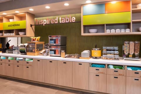 Home2 Suites By Hilton Columbus/West, OH — dining