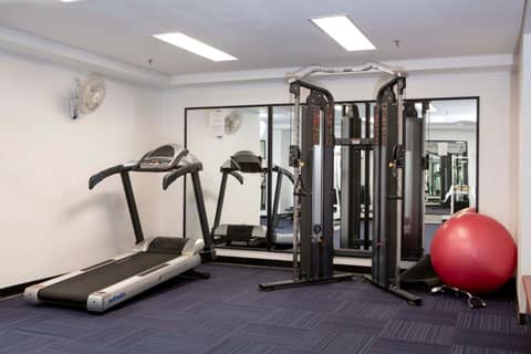 Pacific Plaza Apartments — activities & amenities