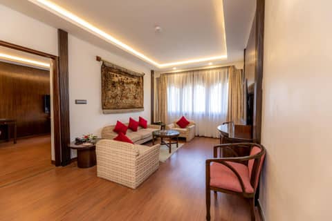 The Malla Hotel - Thamel, 2 km to Swayambhunath Temple — photo 2