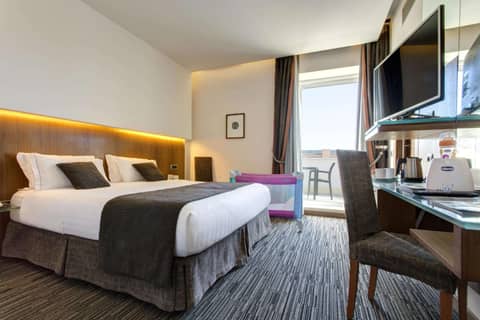 Best Western Plus Hotel Universo — hotel room