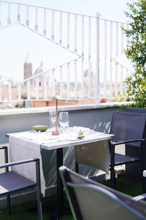 Best Western Plus Hotel Universo — balance & terrace