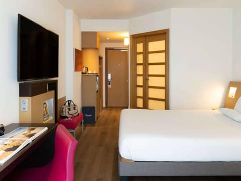 Novotel Barcelona City — photo 7