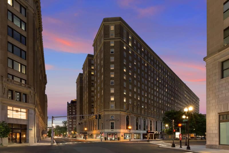 Hilton Boston Park Plaza — building