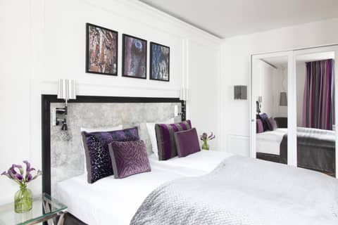 Absalon Hotel — hotel room