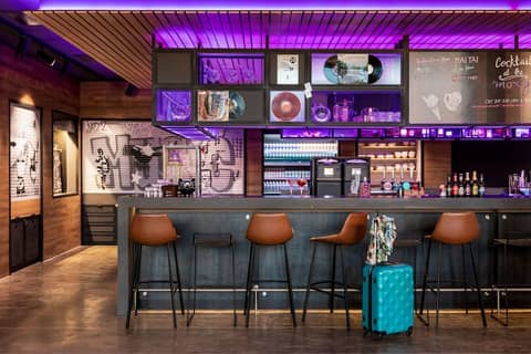 Moxy Glasgow SEC — photo 4