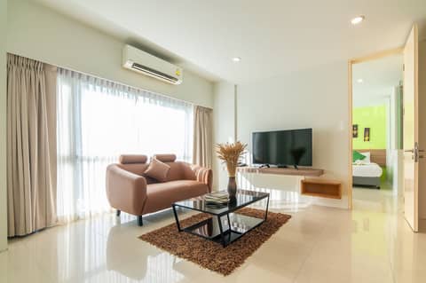 The Lantern Resorts Patong — photo 9