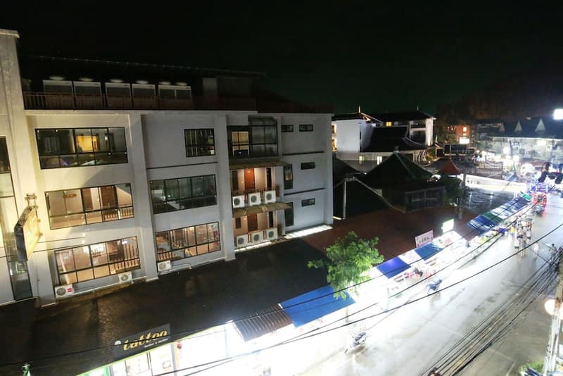 Toto Residence — building