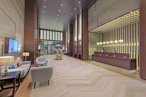 The Curve Hotel — photo 2