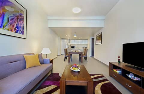 The Curve Hotel — photo 3