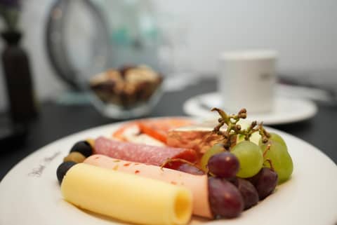 Hotel Attaché an der Messe by ANS — dining