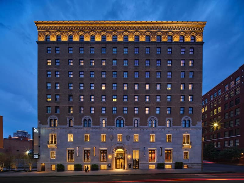 21c Museum Hotel St Louis — building
