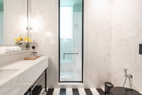 The Editory Boulevard Aliados Hotel - Preferred Hotels — bathroom