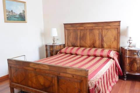 Hotel San Zulian — hotel room