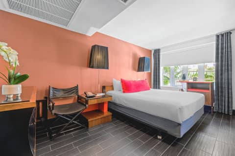 The Fairwind Hotel — hotel room