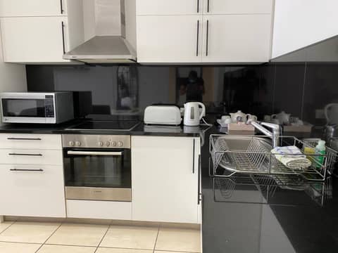 Icon Serviced Apartments Foreshore — photo 7