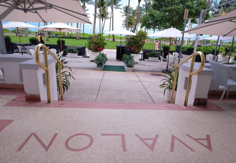 Avalon Hotel — photo 2