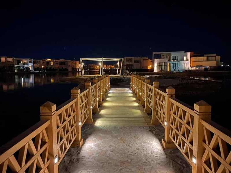 Boho Chic - Scenic Lagoon View at Tawila Gouna — building