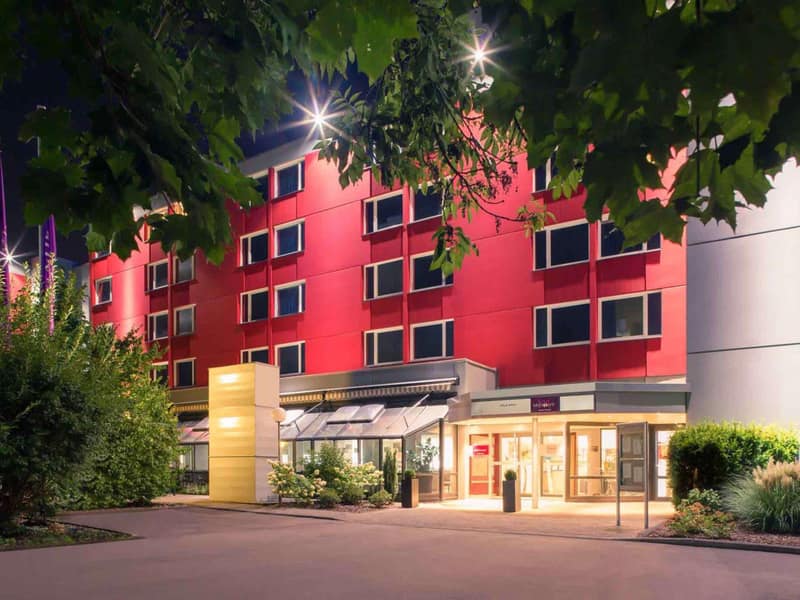 Mercure Hotel Köln West — building