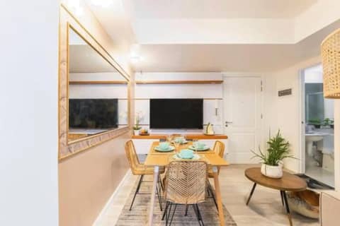 Adam'sCrib Apartment 2BR by Azure Residences Near Manila International Airport — photo 9