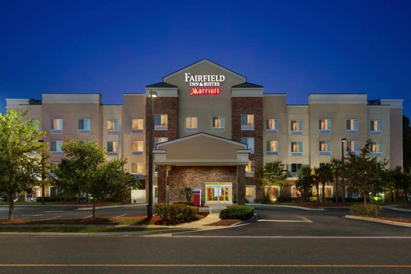 Fairfield Inn & Suites Jacksonville West/Chaffee Point — building