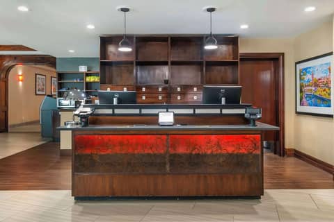 Best Western Plus Kansas City Sports Complex Hotel — photo 2