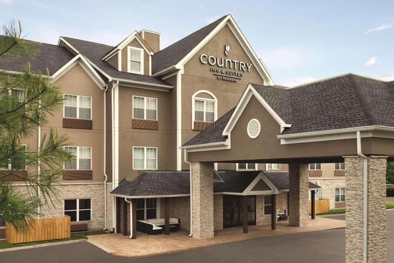 Country Inn & Suites by Radisson, Nashville Airport East, TN — building
