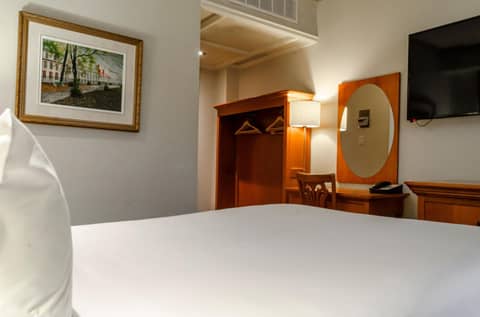 Hotel Chateau Bellevue — photo 7