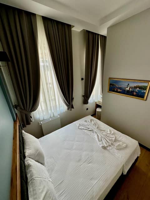 Newalla Hotel Old City — hotel room