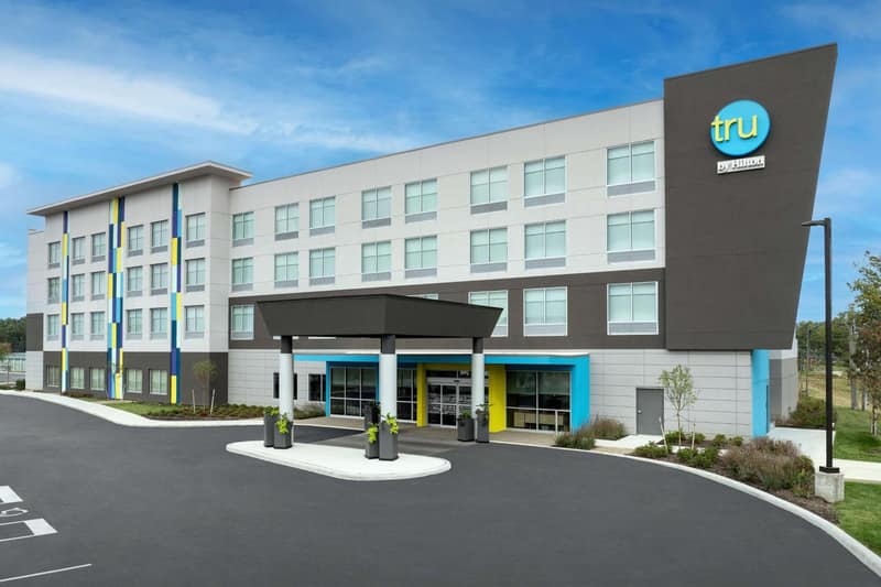 Tru By Hilton Columbus East Broad — building