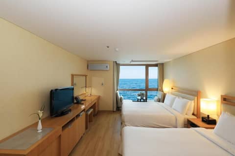 Ocean Suites Jeju Hotel — photo 4