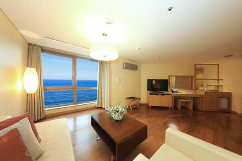 Ocean Suites Jeju Hotel — photo 5