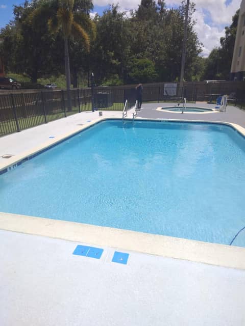 Fairfield Inn and Suites by Marriott Tampa North — photo 2