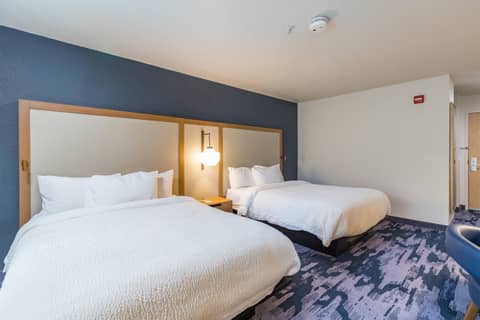 Fairfield Inn and Suites by Marriott Tampa North — photo 9