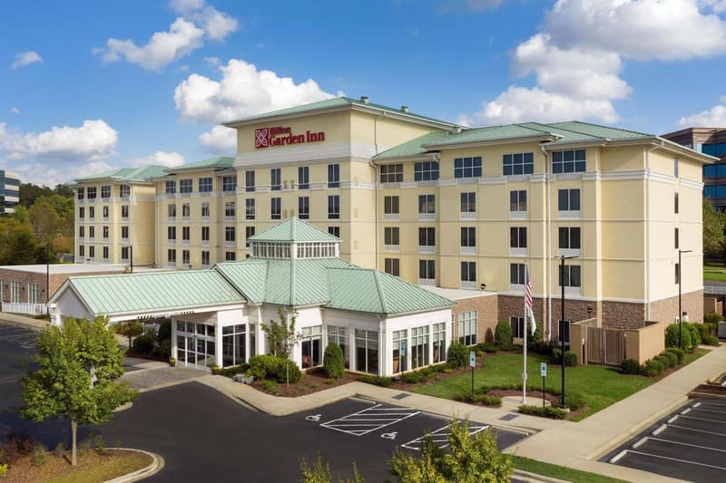 Hilton Garden Inn Charlotte Airport — building