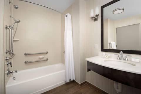 Hilton Garden Inn Charlotte Airport — photo 2