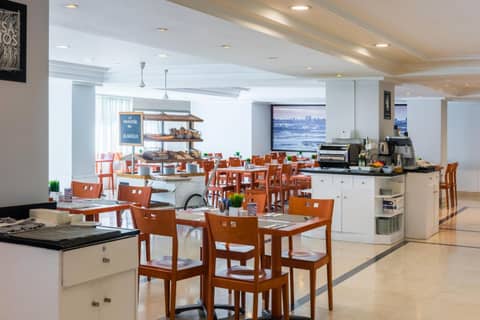 Madrid Alameda Aeropuerto by Meliá — dining