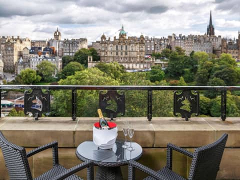 Mount Royal Hotel Edinburgh by The Unlimited Collection — balcony