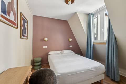 Hotel Margot — hotel room