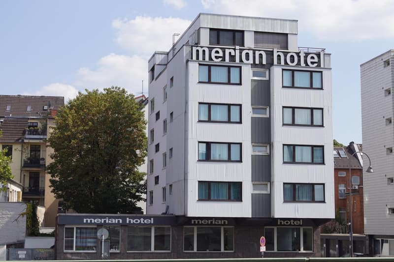 Hotel Merian — building