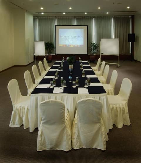 Hotel Capitol Kuala Lumpur — photo 9