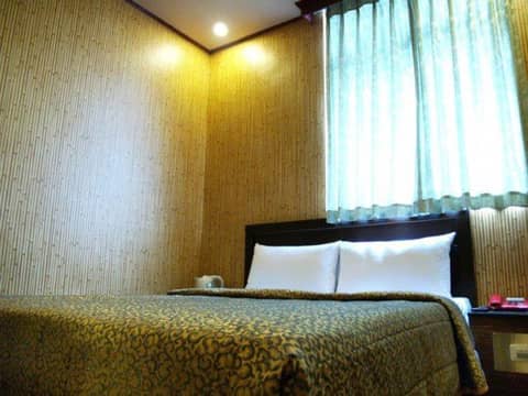 Small Double Room — the supplier's photograph