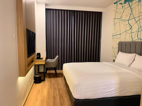 QNZ Hotel Jakarta — photo 9