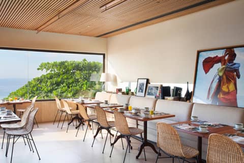 JANEIRO Hotel — dining
