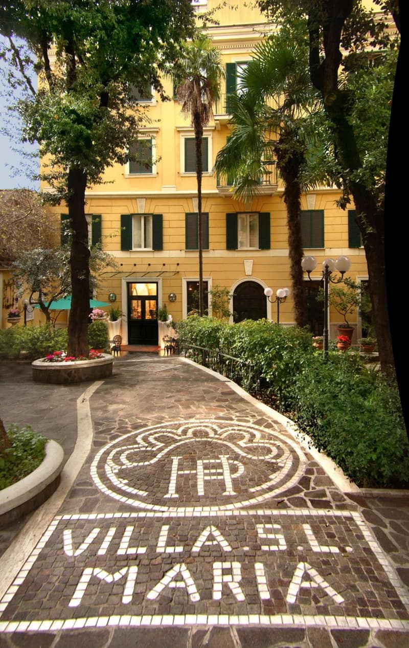 Hotel Villa San Lorenzo Maria — building