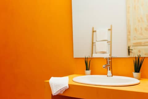 OttoH Charm Stay — bathroom