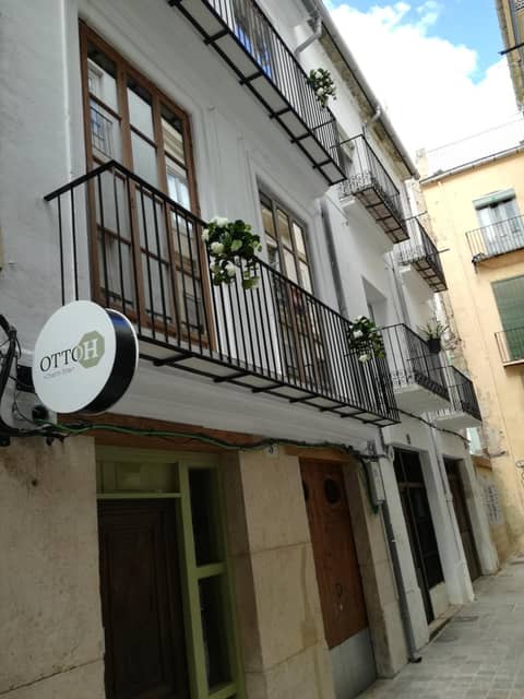 OttoH Charm Stay — balance & terrace
